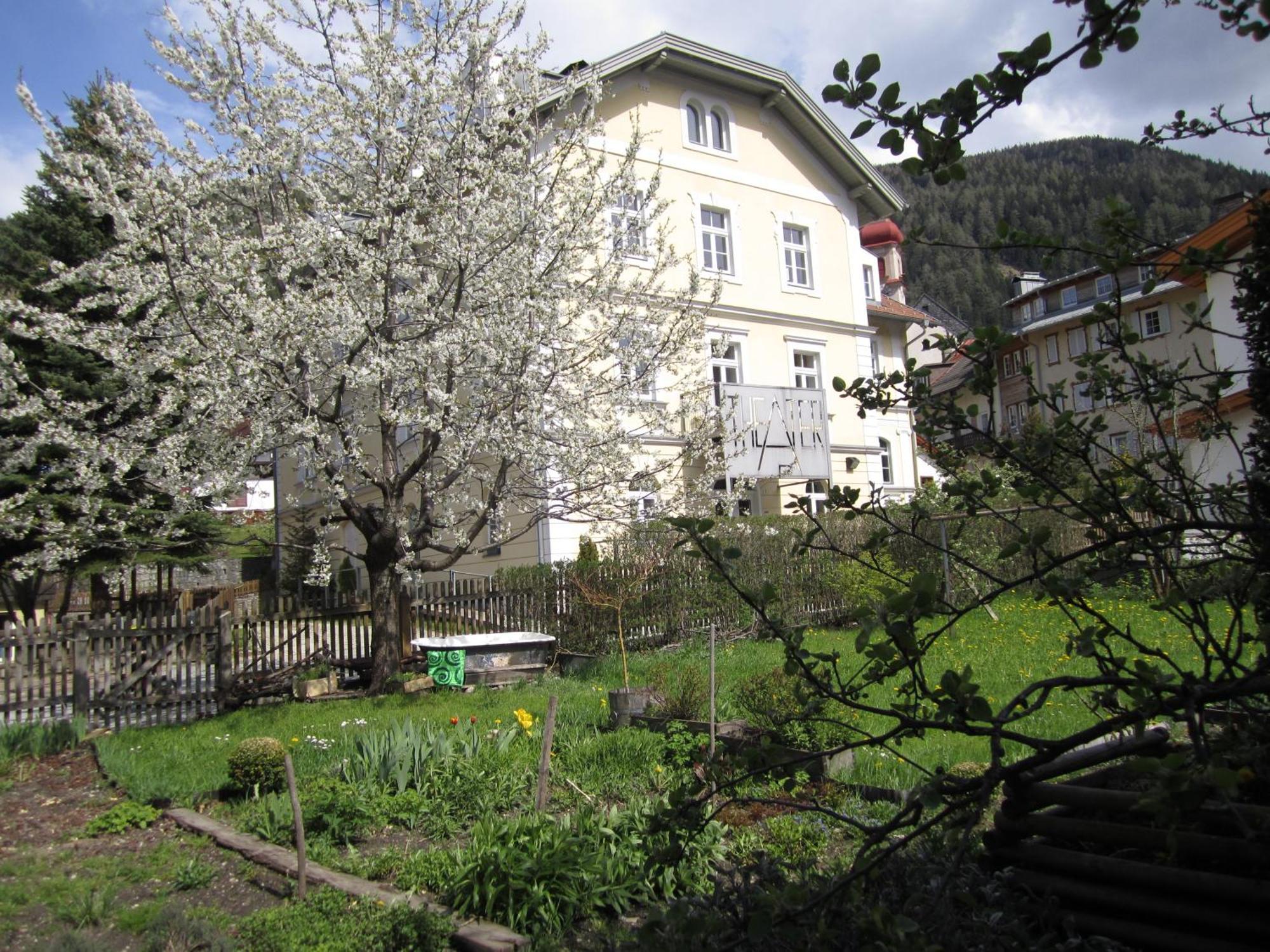 Residence Zum Theater Colle Isarco Esterno foto